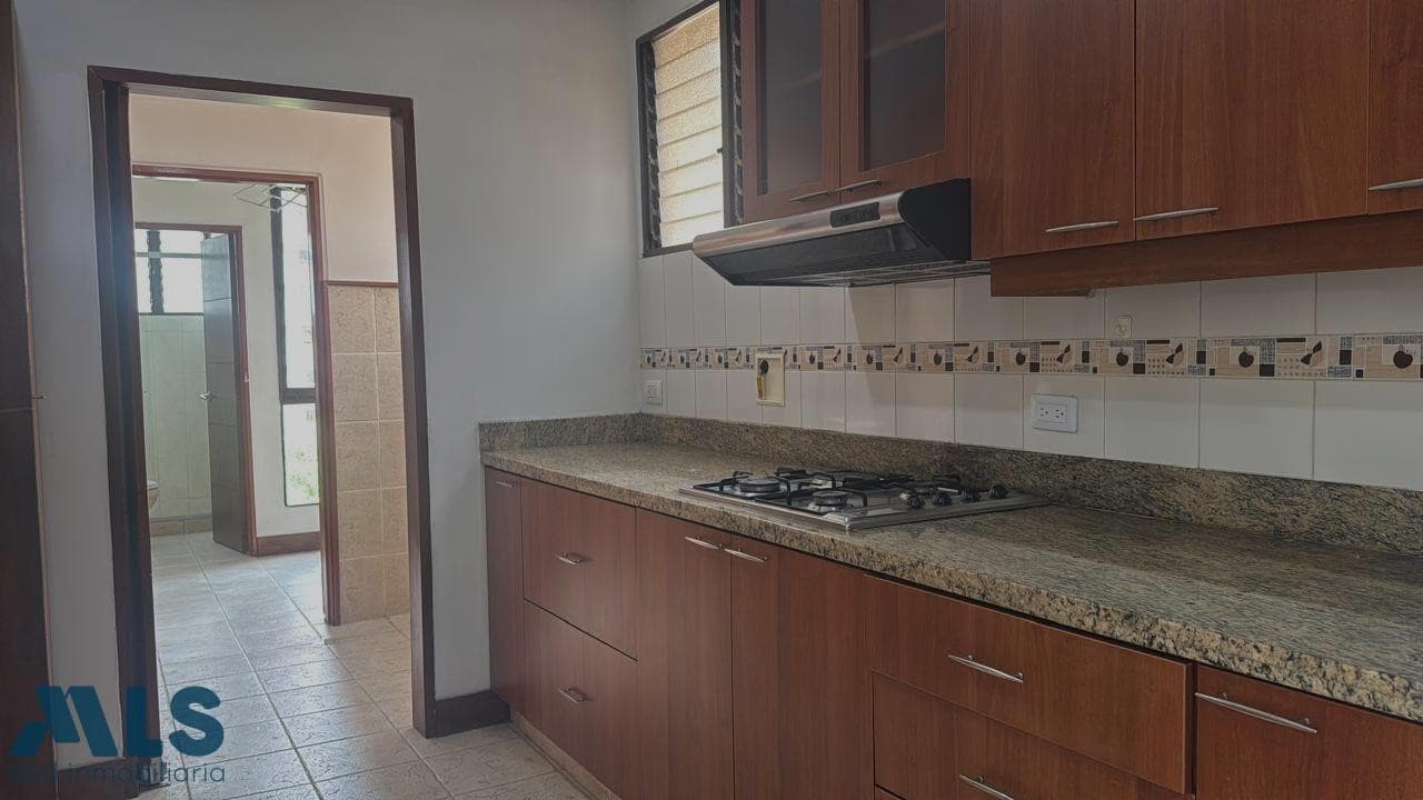 Apartamento en venta en Bosques de Zuñiga, Aburra Sur, Envigado — foto 1 de 19