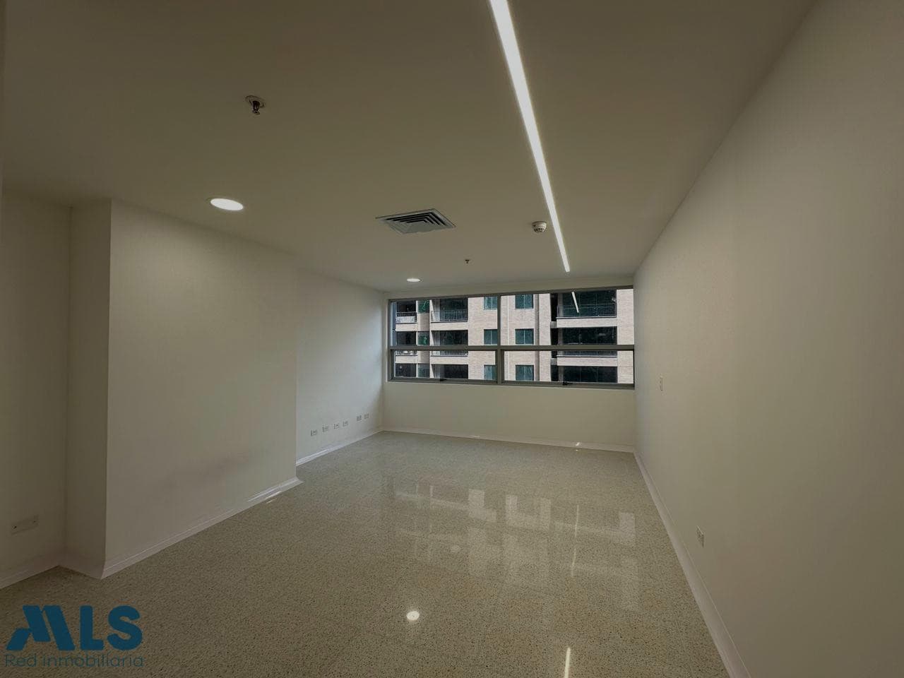 Consultorio en venta en Ciudad Del Rio, Poblado, Medellín — foto 1 de 8