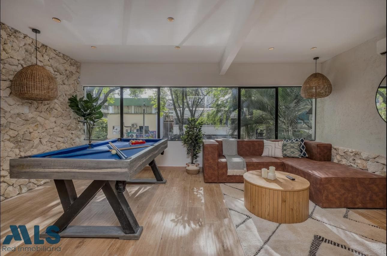 Apartamento en venta en Provenza, Poblado, Medellín — foto 1 de 24