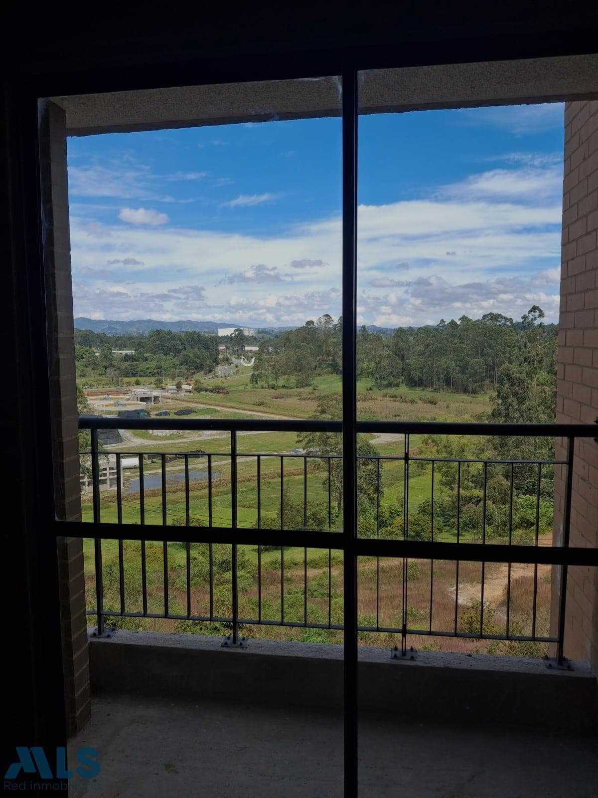 Apartamento en venta en Corredor Vial Marinilla, Oriente Antioqueño, Rionegro — foto 1 de 9