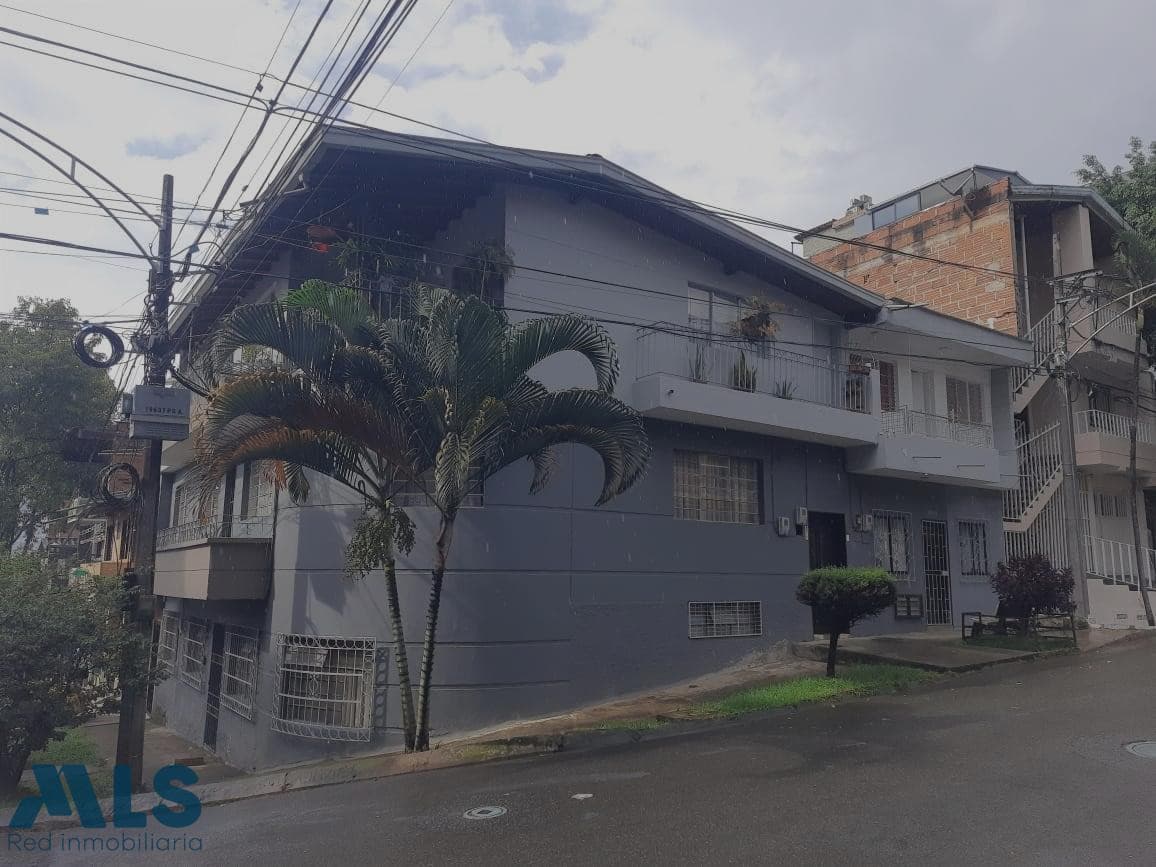 Apartamento en venta en Villa Hermosa, Centro, Medellín — foto 1 de 14