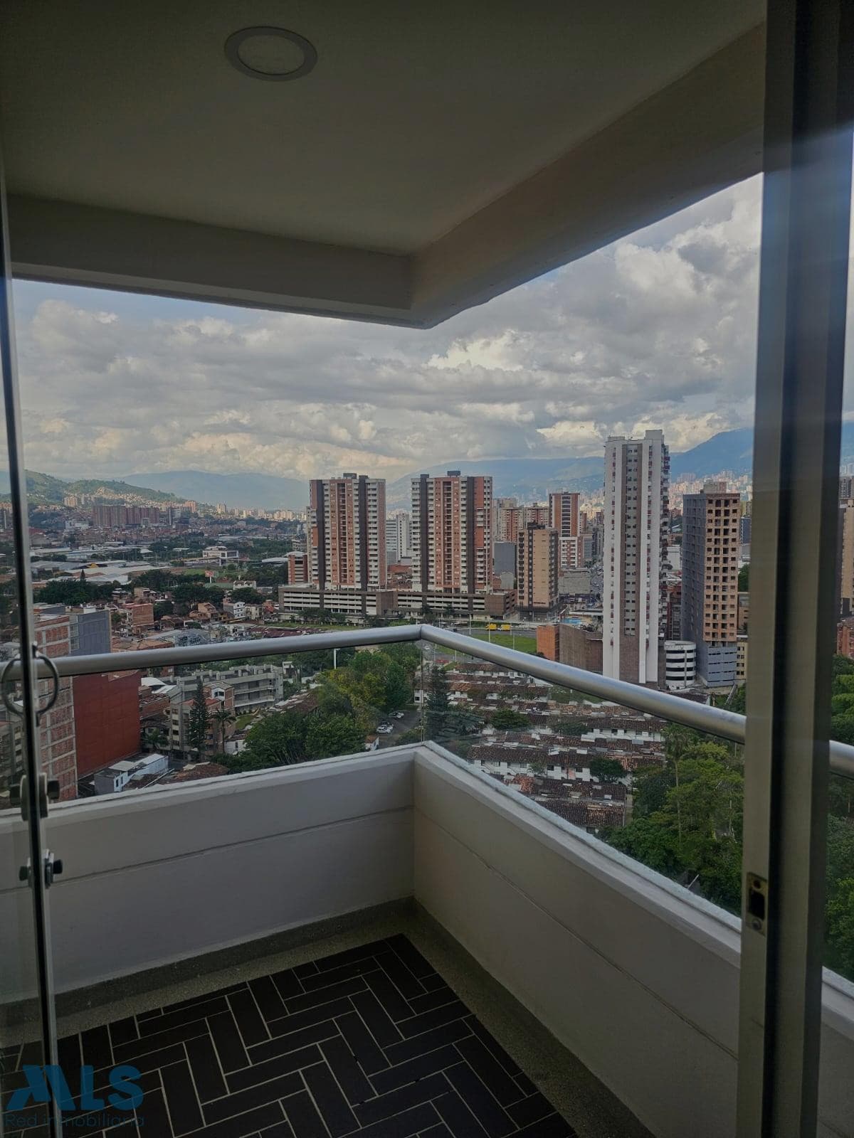 Apartamento en venta en Aves Marías, Aburra Sur, Sabaneta — foto 1 de 19