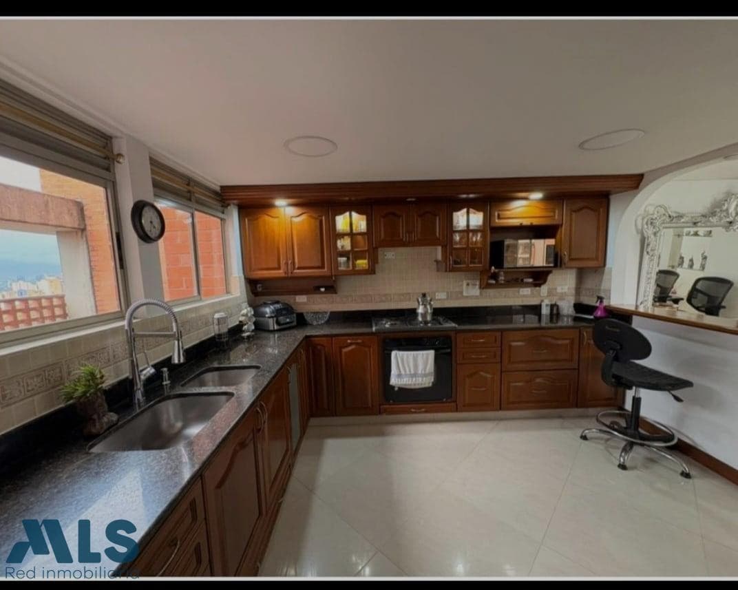 Apartamento en venta en Otraparte, Aburra Sur, Envigado — foto 1 de 19