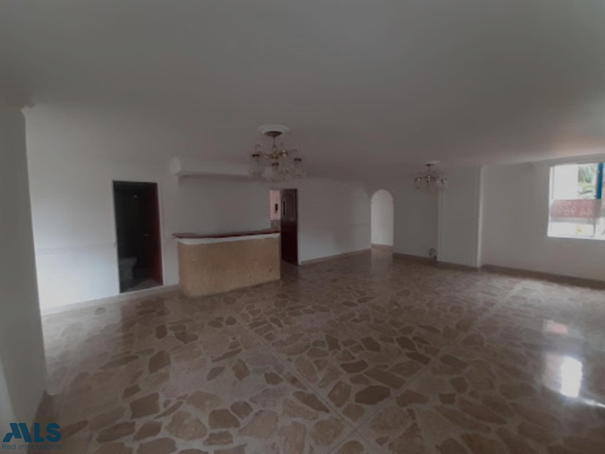Apartamento en venta en Laureles, Medellín — foto 1 de 9