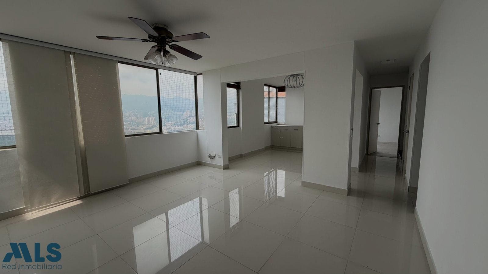 Apartamento en venta en Oviedo, Poblado, Medellín — foto 1 de 24