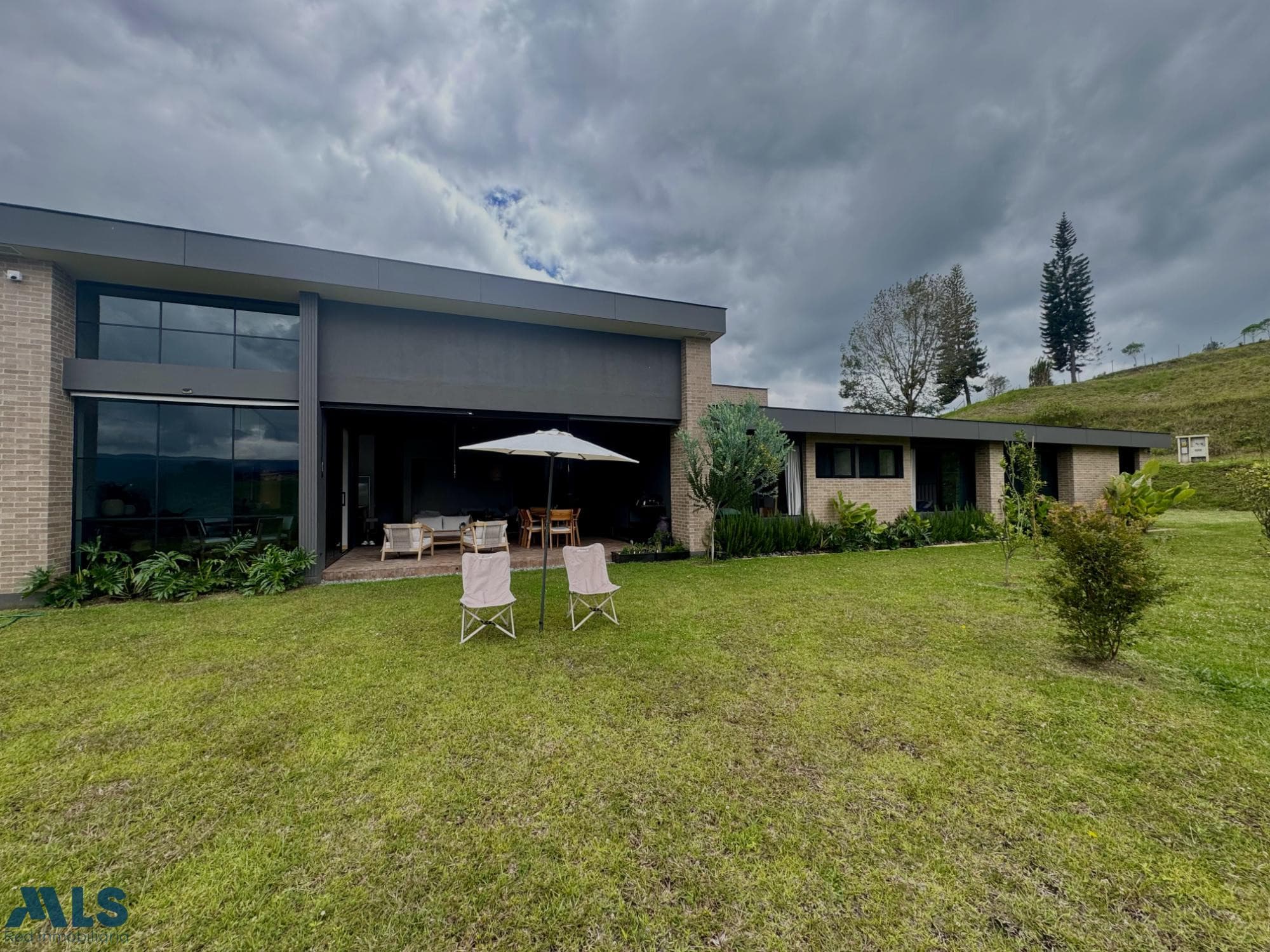 Casa en venta en Pantanillo, Oriente Antioqueño, El Retiro — foto 1 de 69