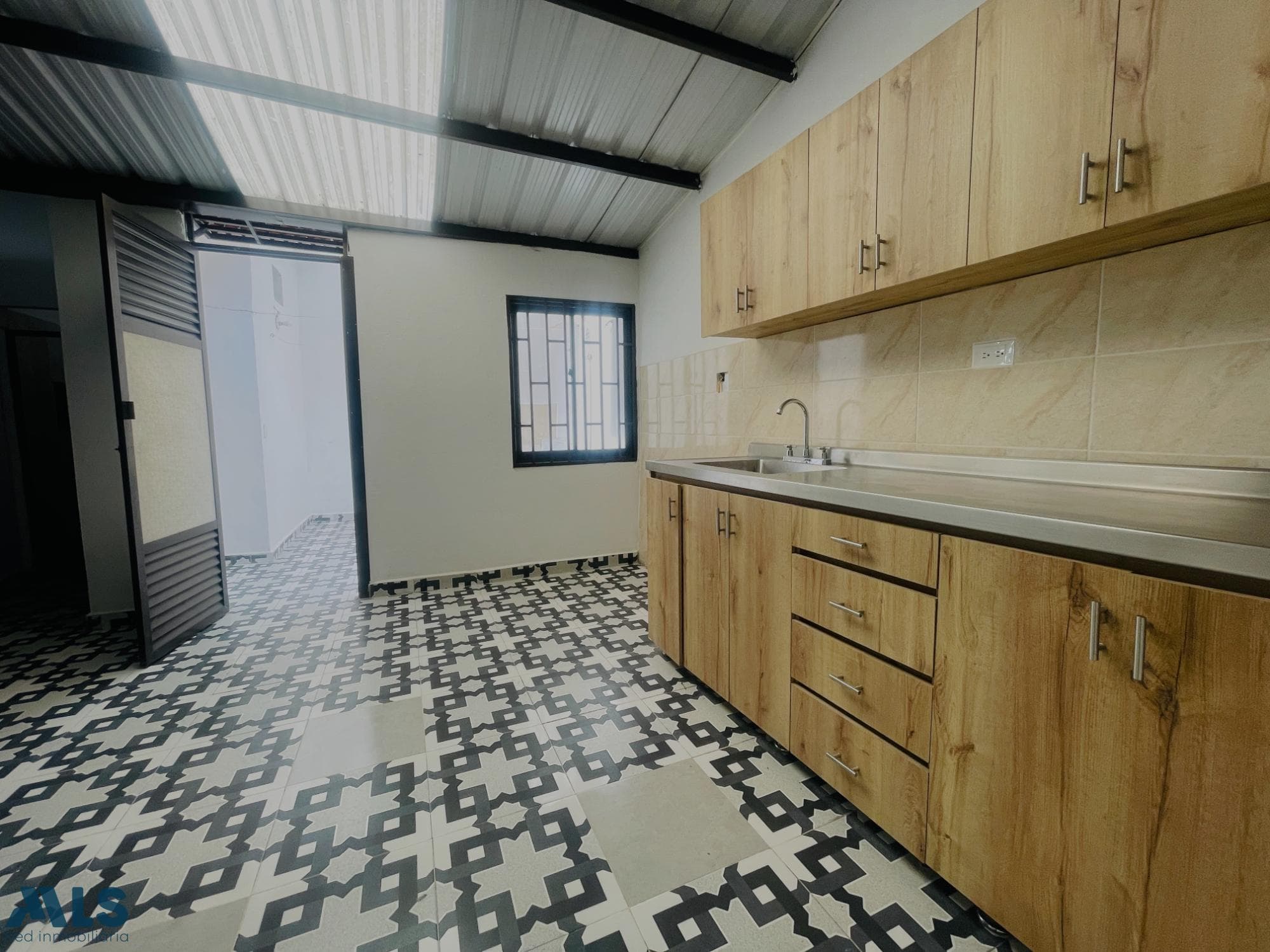 Casa en venta en Las Margaritas, Aburra Sur, Itagüí — foto 1 de 24