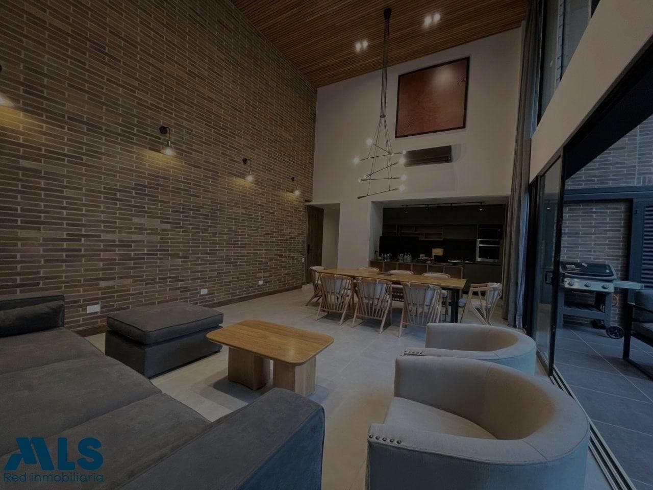 Apartamento en venta en Oviedo, Poblado, Medellín — foto 1 de 17