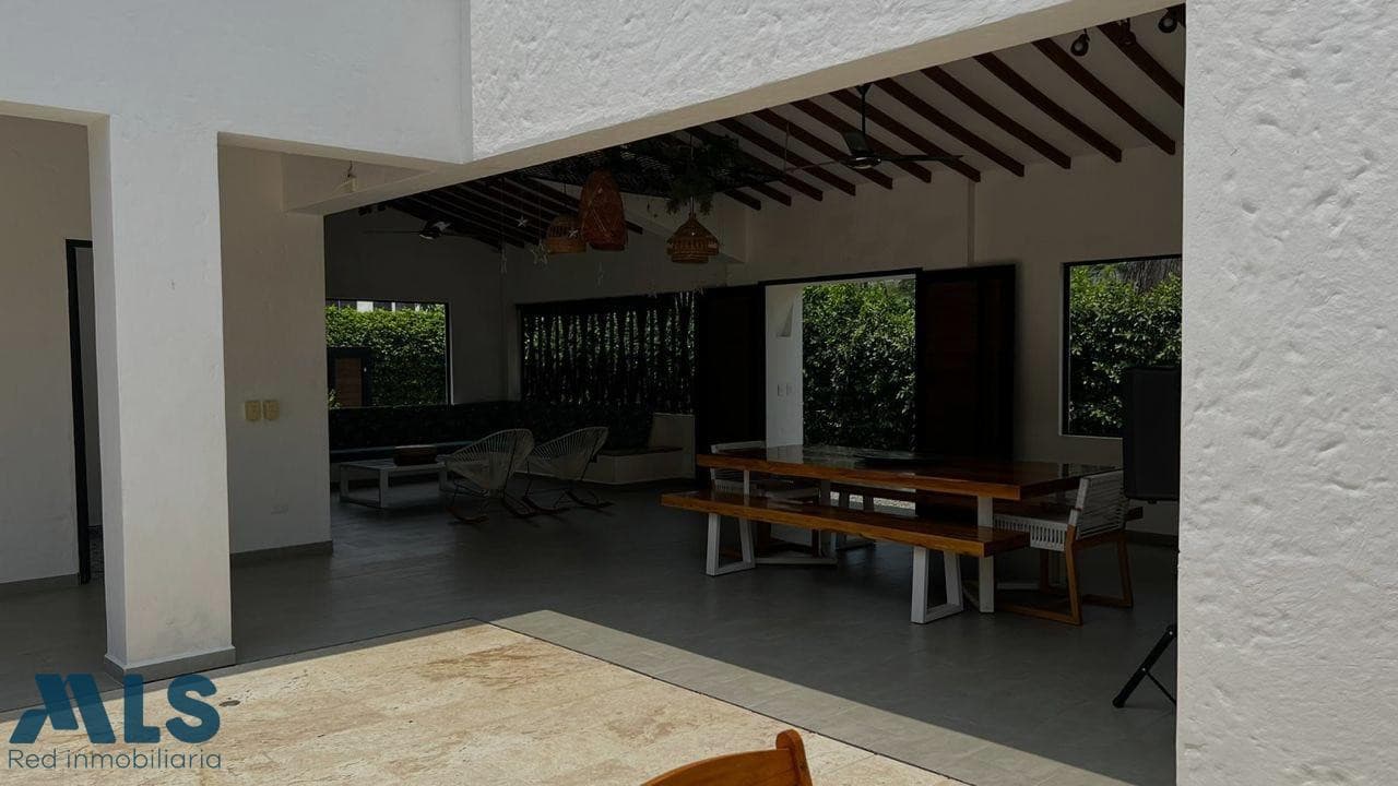 Finca Recreativa en venta en V. San Nicolas, Occidente Antioqueño, Sopetrán — foto 1 de 12
