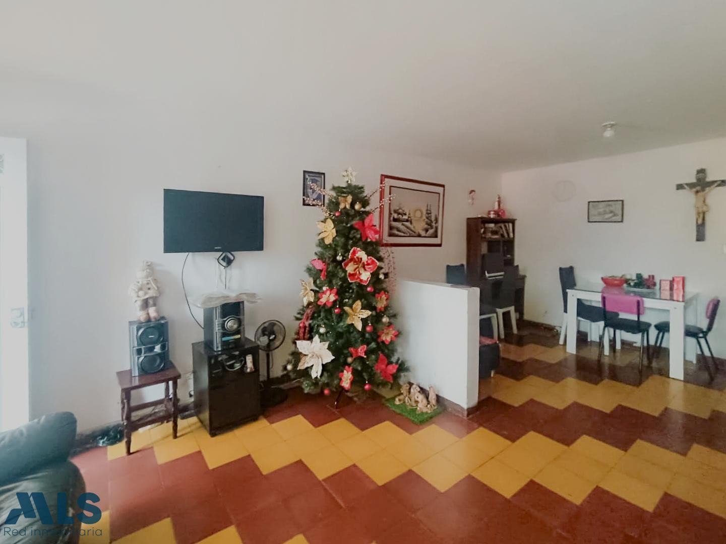 Casa en venta en Campo Valdés N° 1, Centro, Medellín — foto 1 de 17