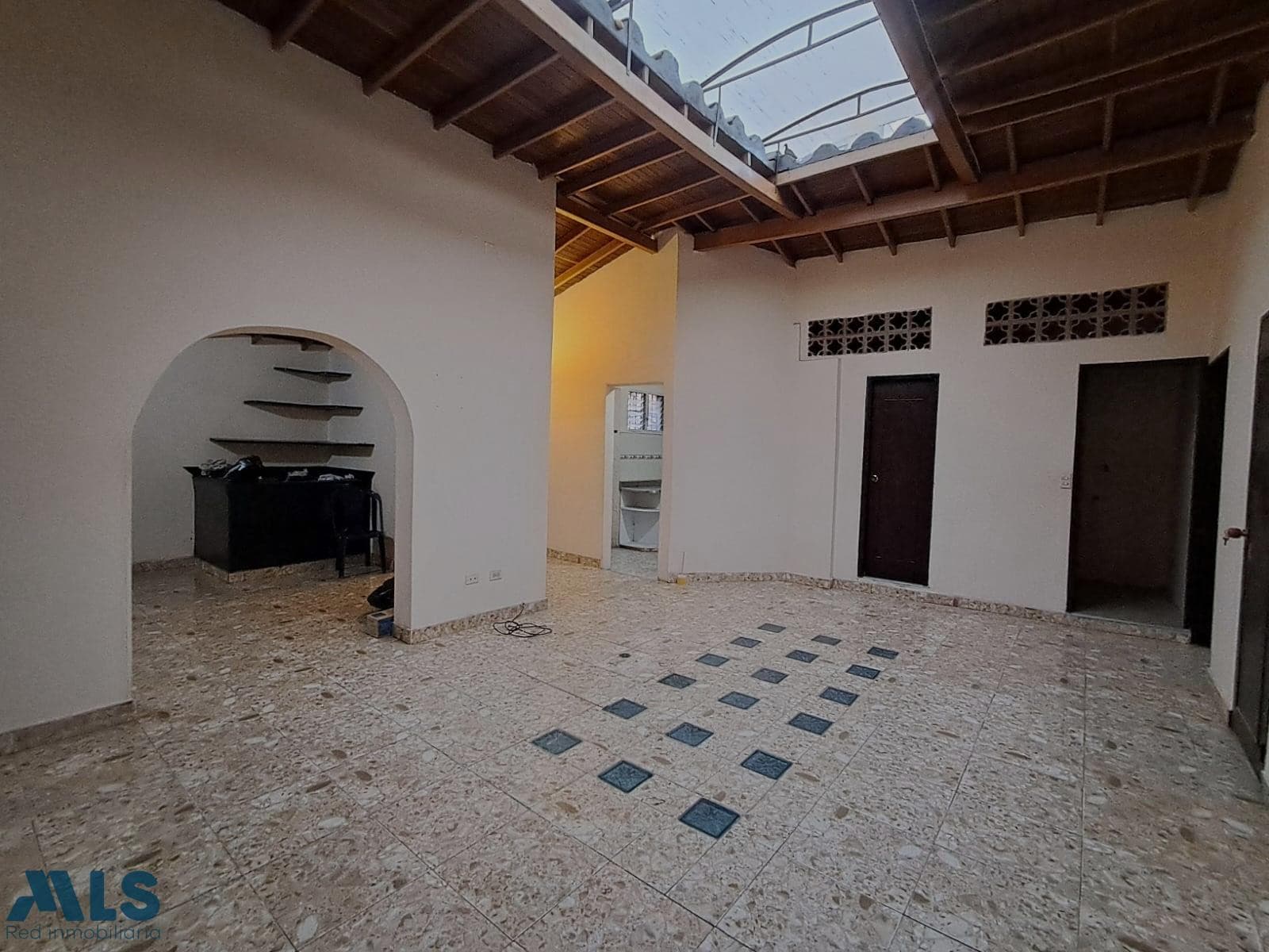Apartamento en venta en Prado, Centro, Medellín — foto 1 de 10