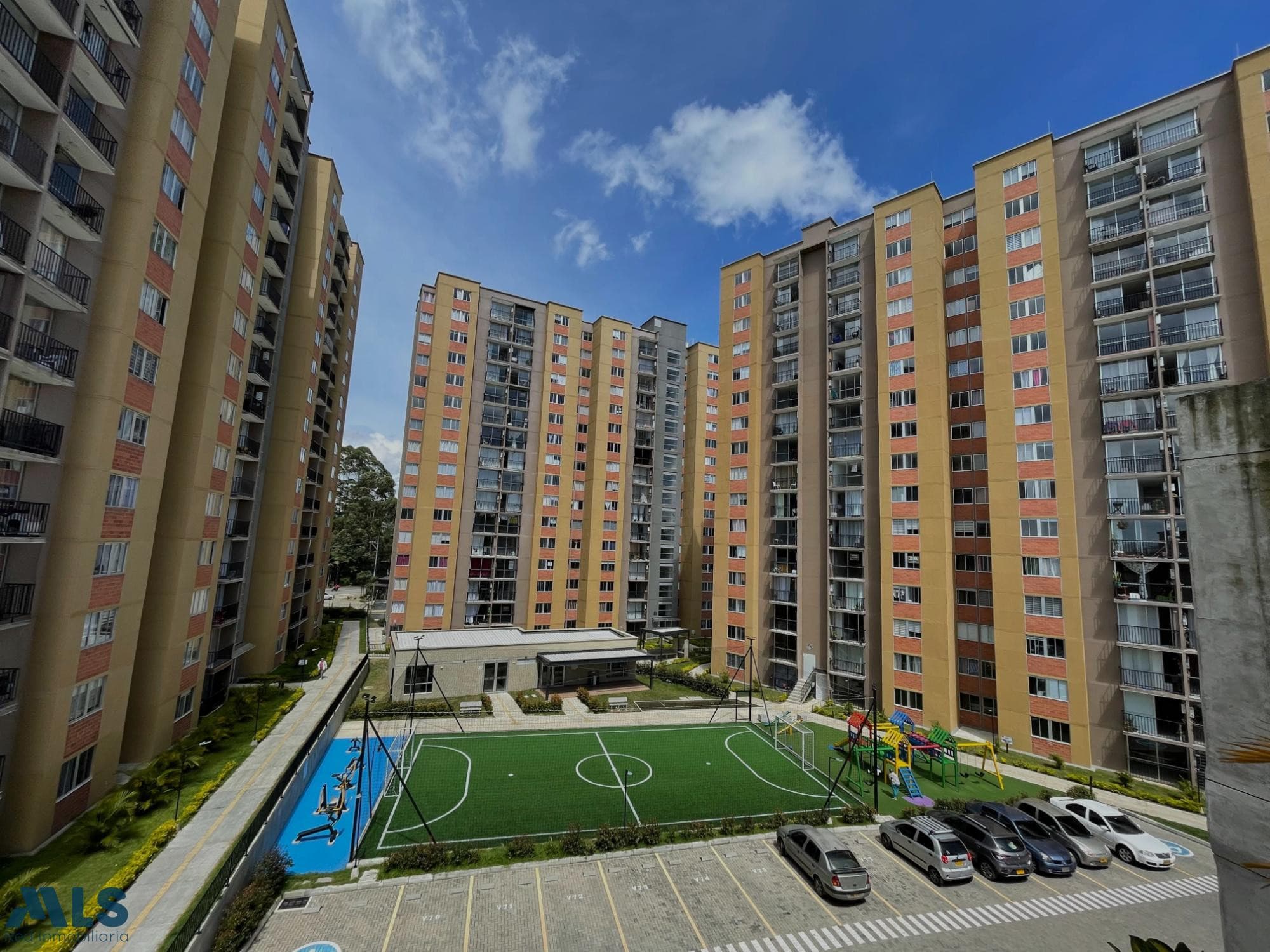 Apartamento en venta en Corredor Vial Marinilla, Oriente Antioqueño, Rionegro — foto 1 de 11