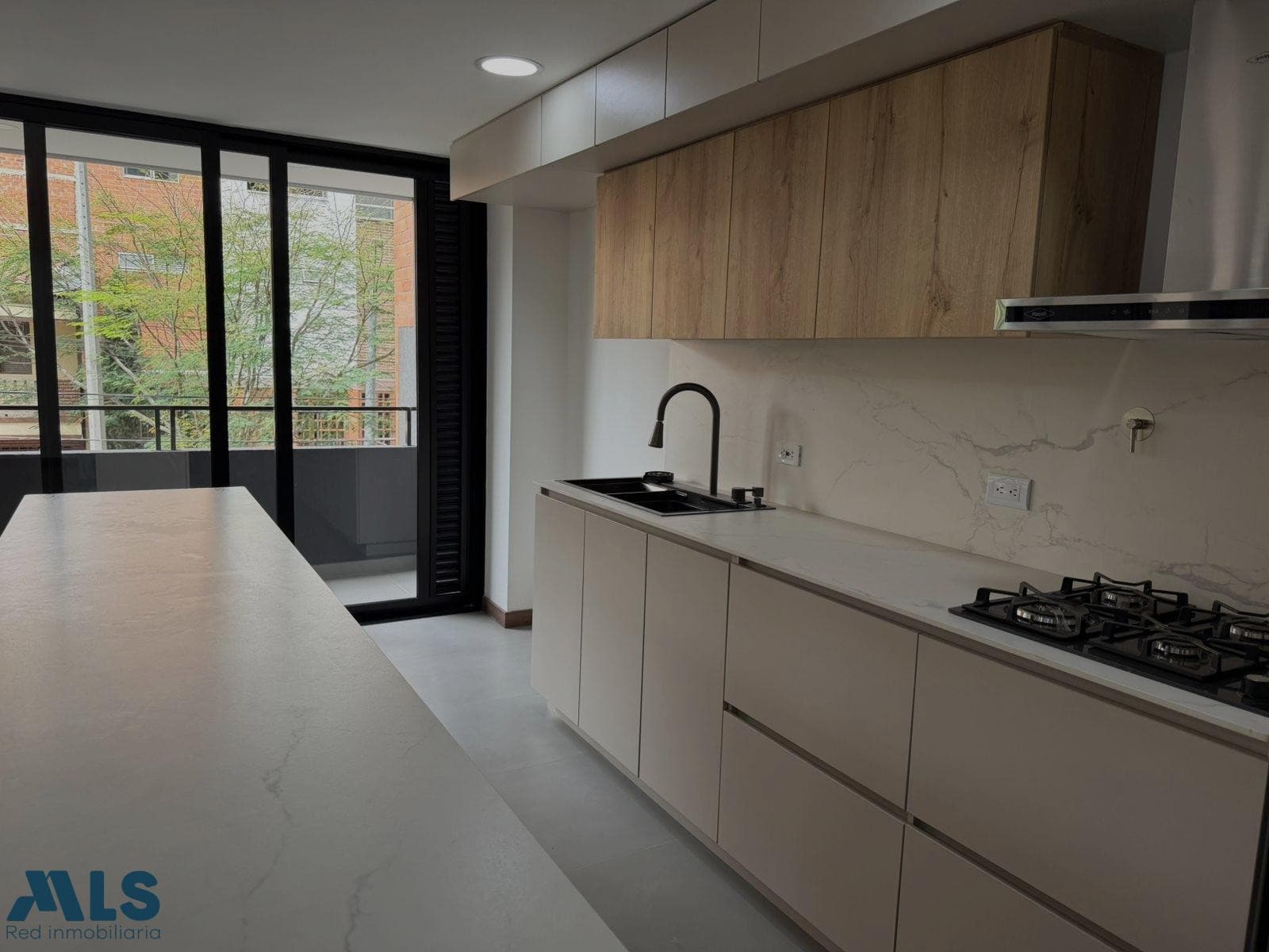Apartamento en venta en San Joaquín, Laureles, Medellín — foto 1 de 17