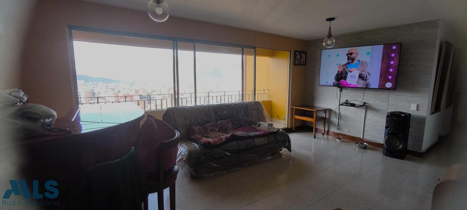 Apartamento en venta en La Castellana, Laureles, Medellín — foto 1 de 20