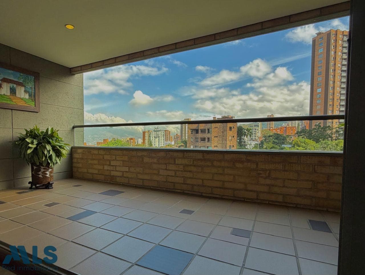 Apartamento en venta en Los Balsos Nº 1, Poblado, Medellín — foto 1 de 18