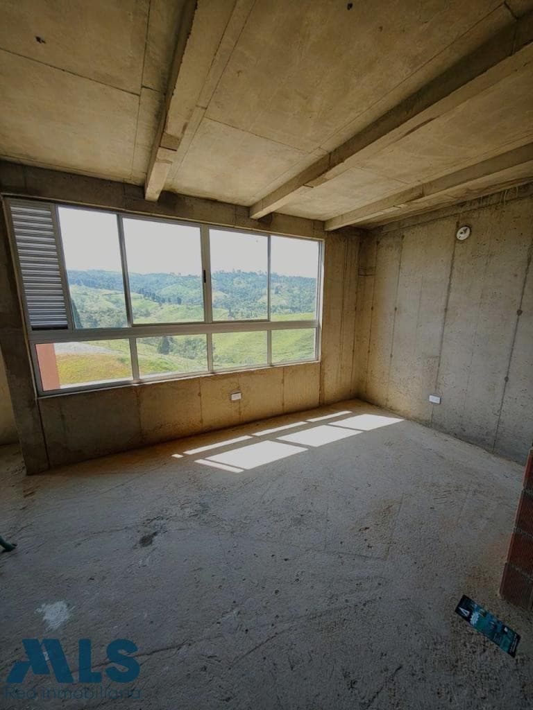 Apartamento en venta en V. Primavera, Aburra Sur, Caldas — foto 1 de 19