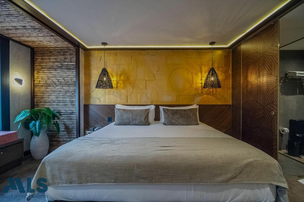 Apartamento en venta en Astorga, Poblado, Medellín — foto 1 de 14