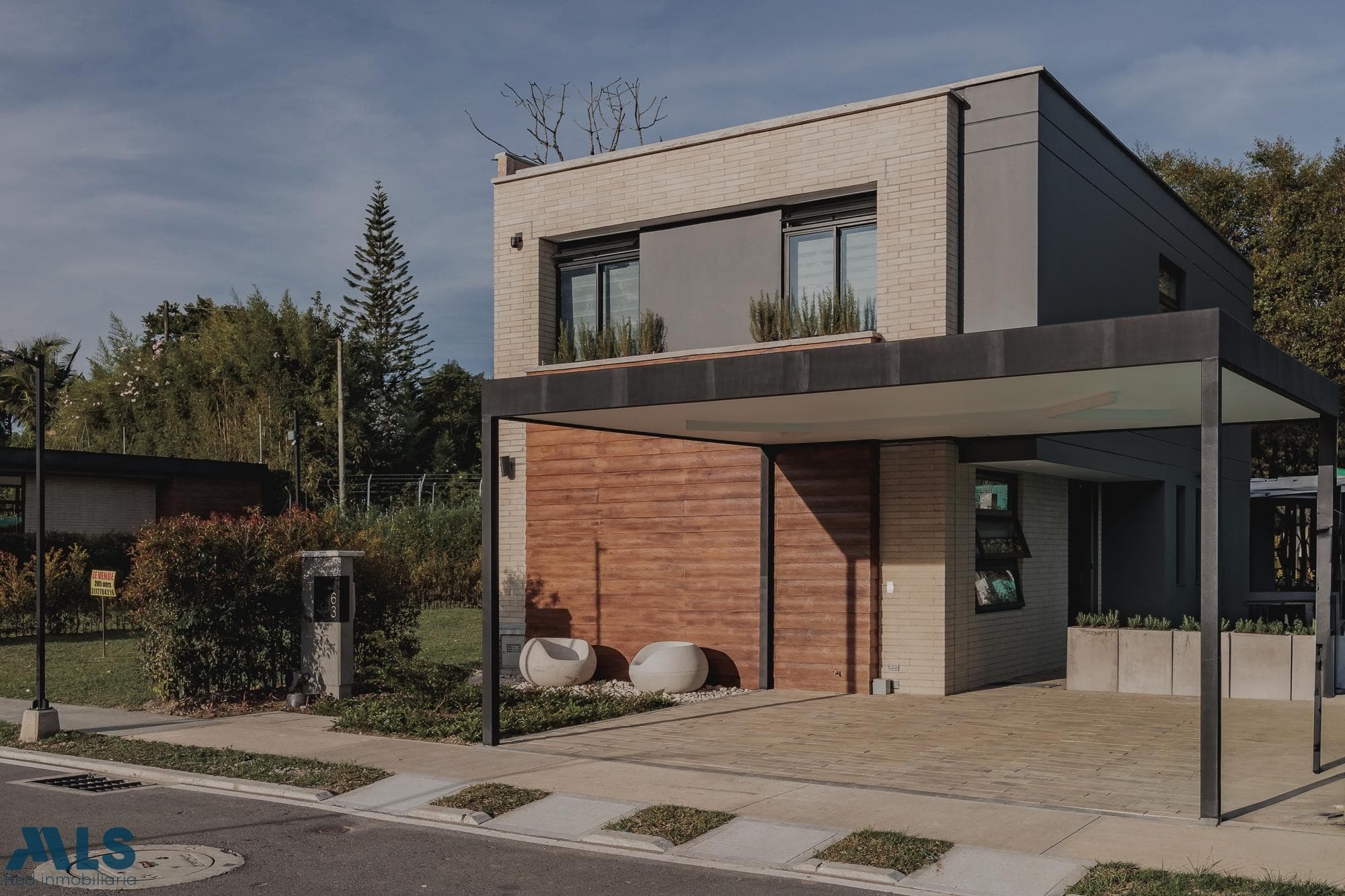 Casa en venta en V. Barro Blanco, Oriente Antioqueño, Rionegro — foto 1 de 27