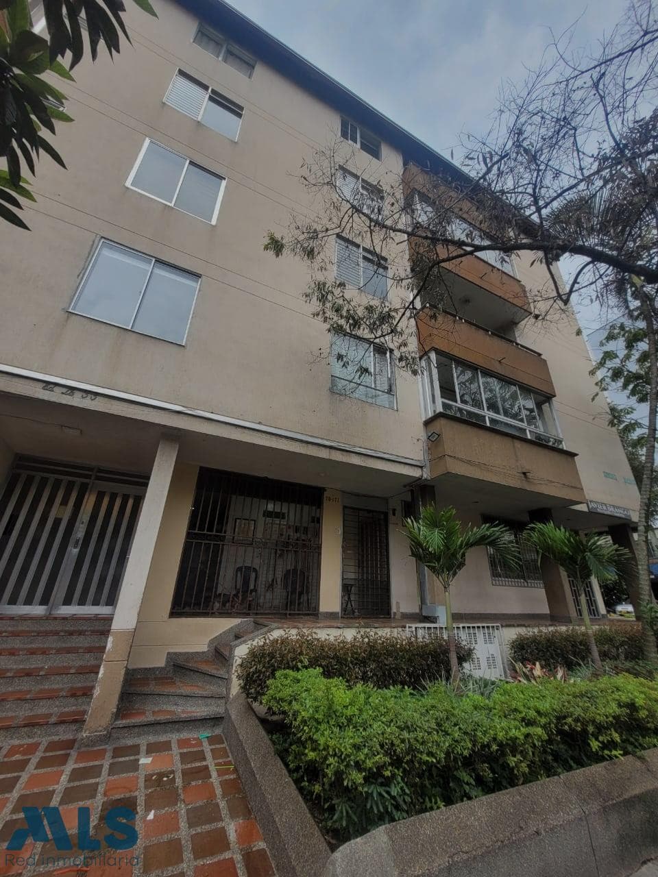 Apartamento en venta en Laureles, Medellín — foto 1 de 23