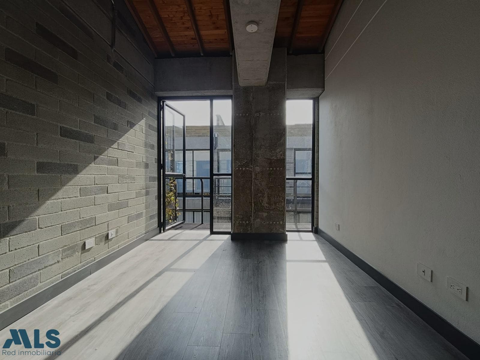 Apartamento en venta en V. El Tambo, Oriente Antioqueño, La Ceja — foto 1 de 13