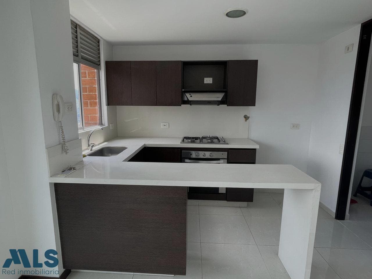 Apartamento en venta en Las Palmas, Poblado, Medellín — foto 1 de 10