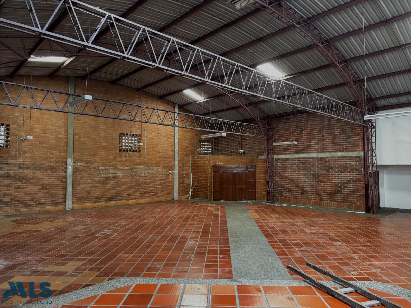Local Comercial en venta en Villa Flora, Occidente, Medellín — foto 1 de 28