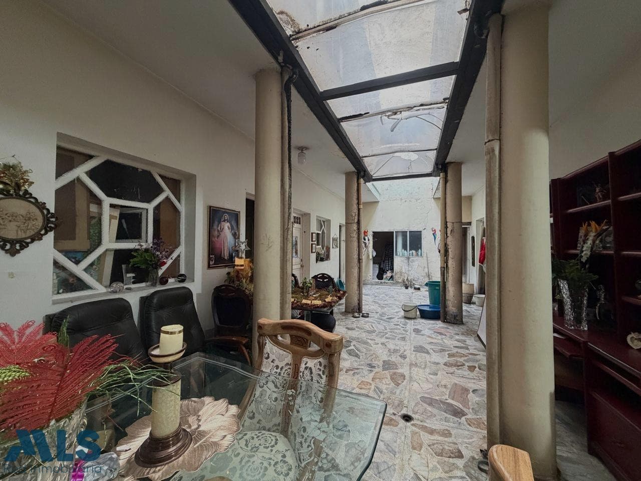 Casa en venta en Las Mercedes, Belén Guayabal, Medellín — foto 1 de 8