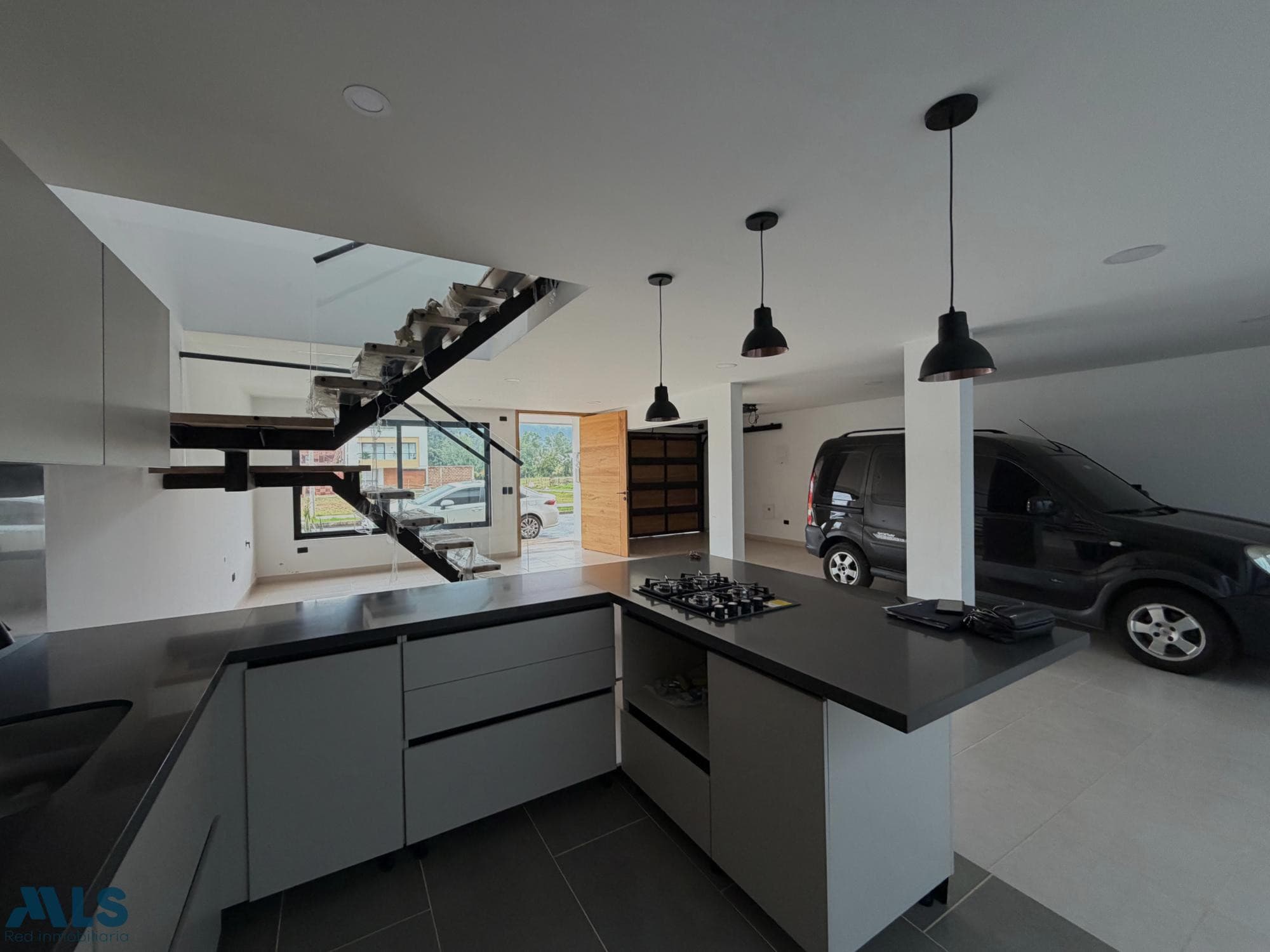 Casa en venta en V. El Tambo, Oriente Antioqueño, La Ceja — foto 1 de 28