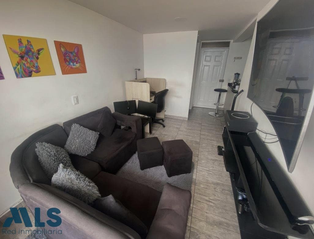 Apartamento en venta en Robledo Pajarito, Occidente, Medellín — foto 1 de 11