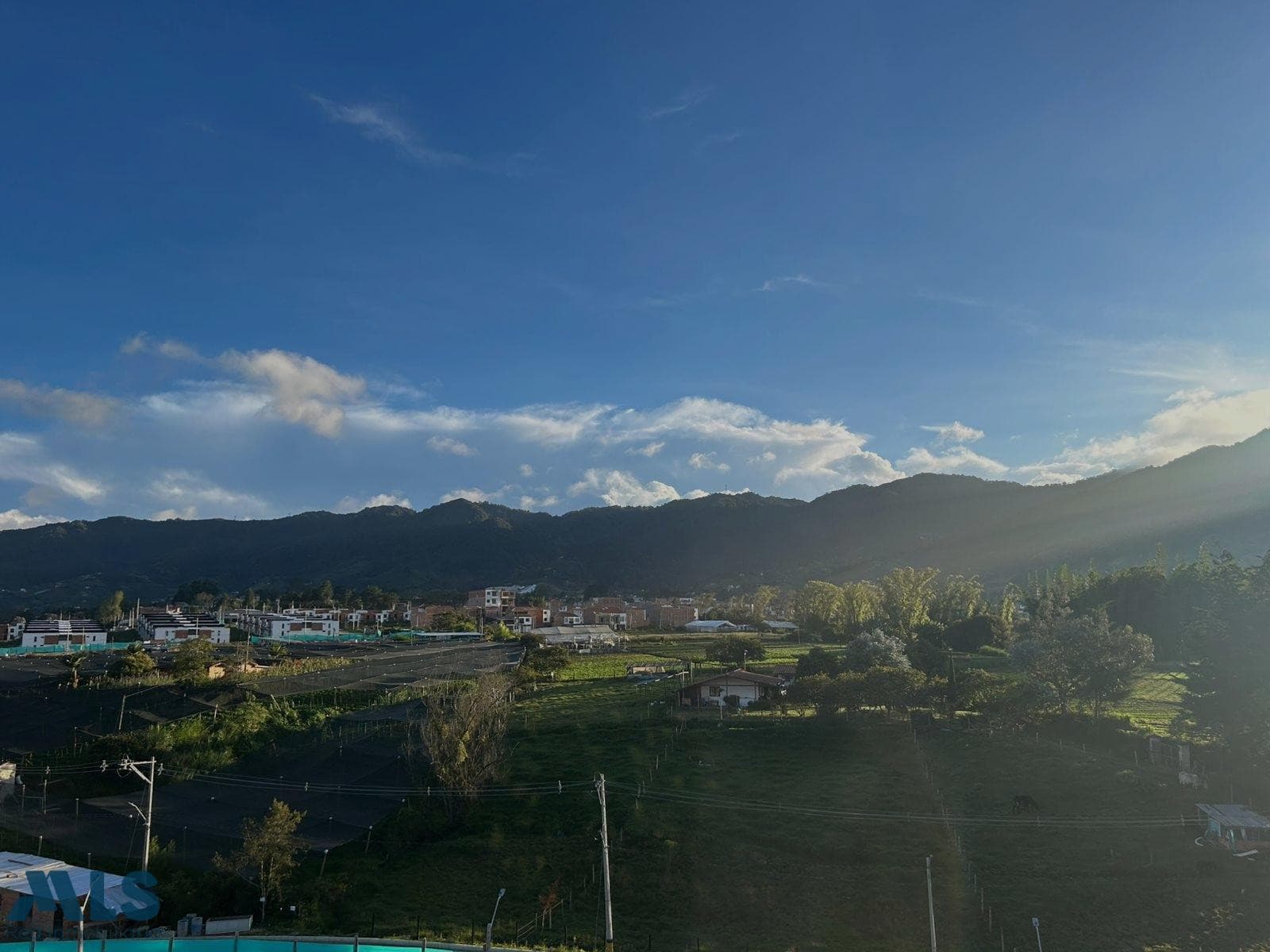 Apartamento en venta en V. Campo Alegre, Oriente Antioqueño, El Carmen — foto 1 de 14