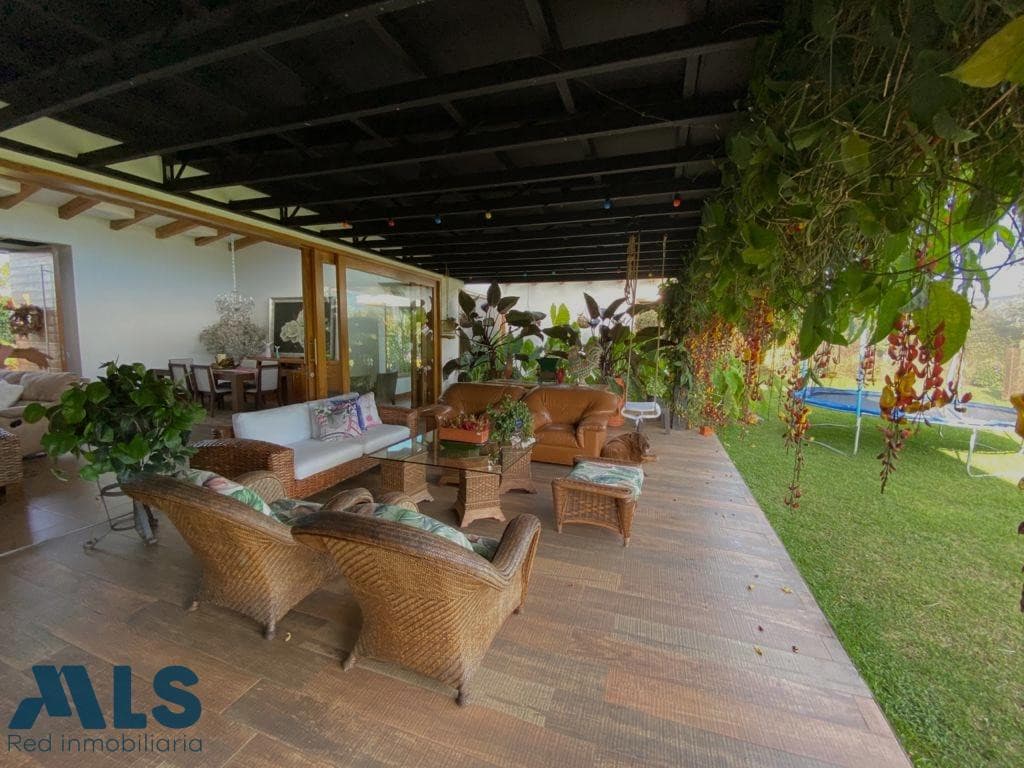 Casa en venta en Via La La Unión, Oriente Antioqueño, La Ceja — foto 1 de 16