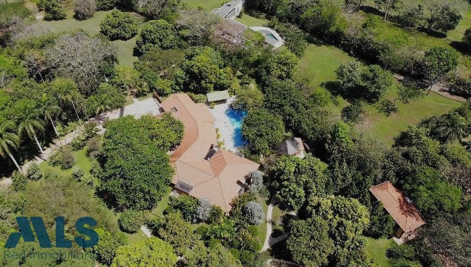 Finca Recreativa en venta en V. El Espinal, Occidente Antioqueño, Santa Fe De Antioquia — foto 1 de 20