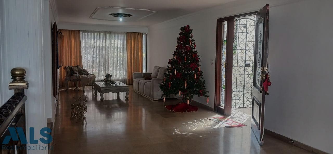 Casa en venta en La Palma, Belén Guayabal, Medellín — foto 1 de 16