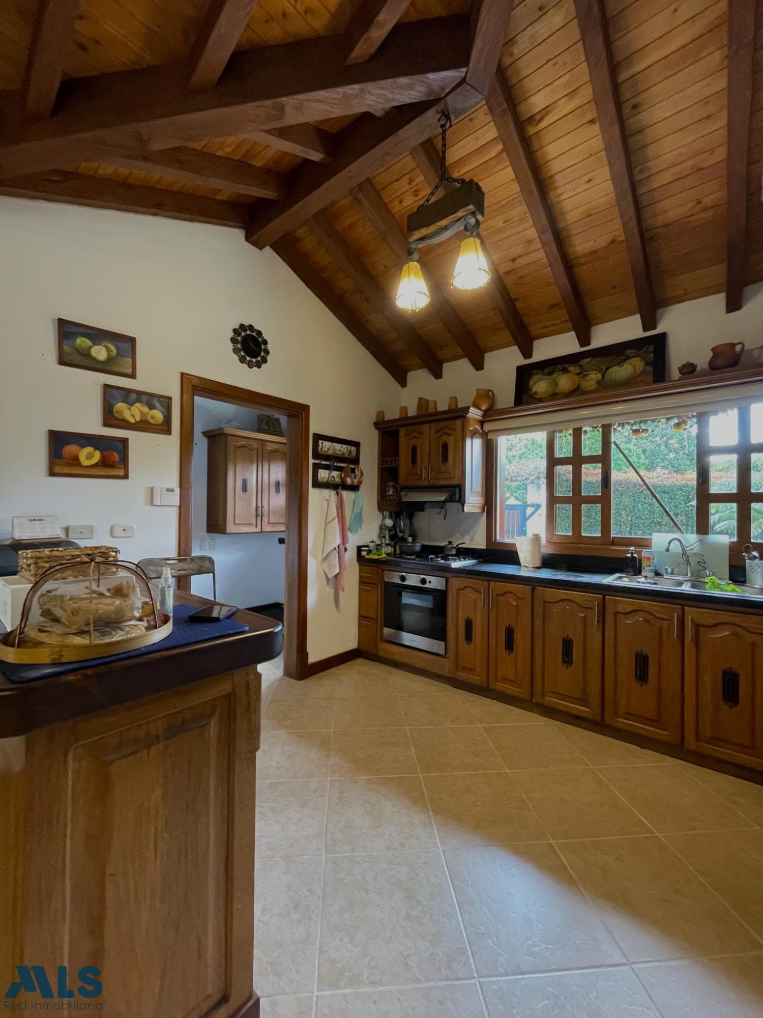 Casa en venta en V. El Rosal, Oriente Antioqueño, Rionegro — foto 1 de 17
