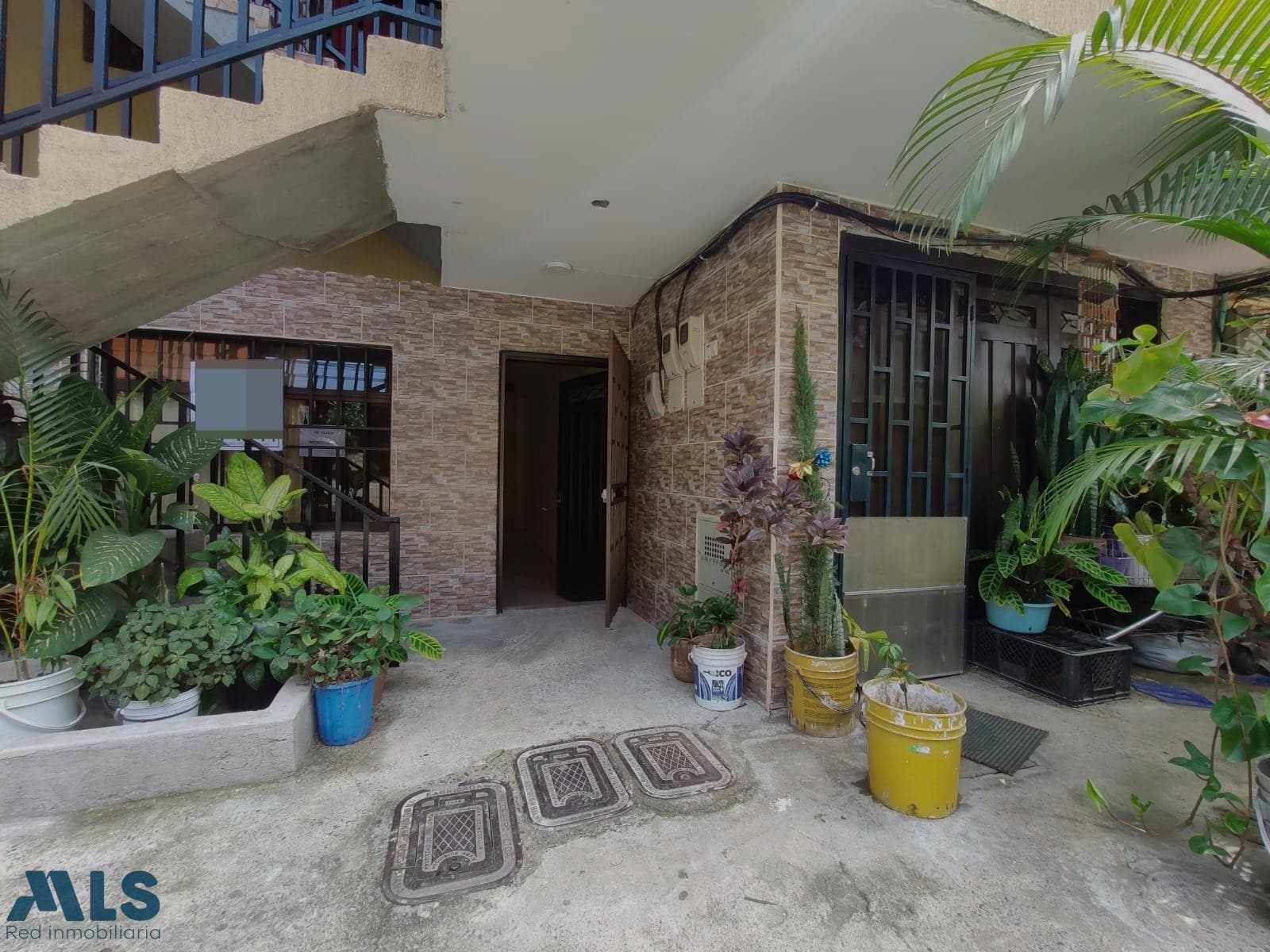 Casa en venta en Buenos Aires, Centro, Medellín — foto 1 de 14
