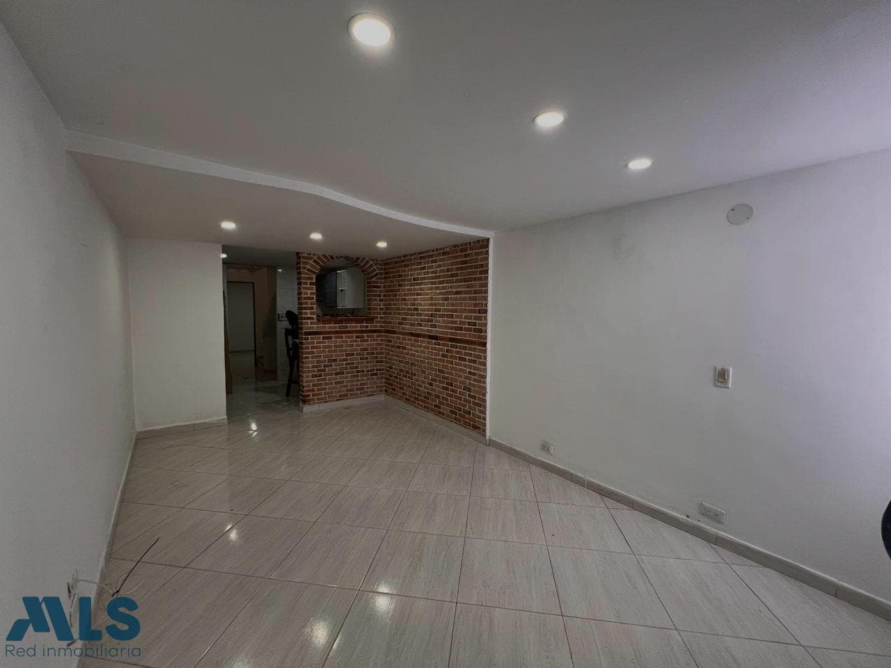 Casa en venta en Buenos Aires, Centro, Medellín — foto 1 de 19