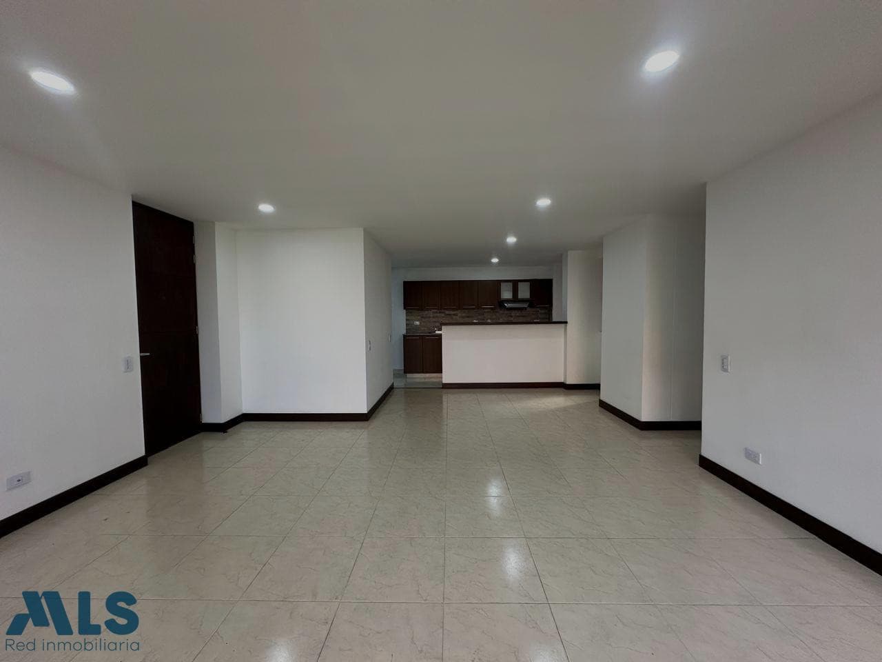 Apartamento en venta en Loma Del Escobero, Aburra Sur, Envigado — foto 1 de 23