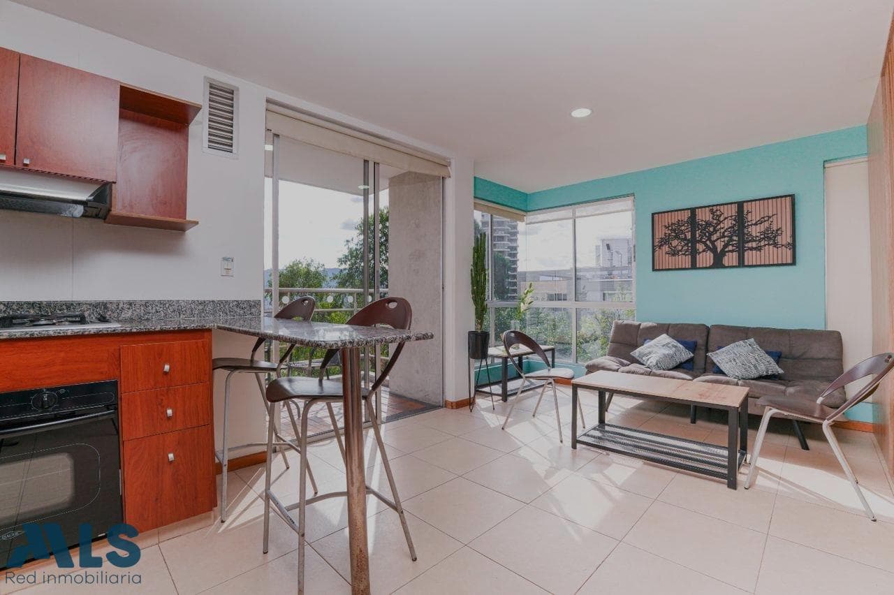 Apartamento en venta en Altos Del, Poblado, Medellín — foto 1 de 22