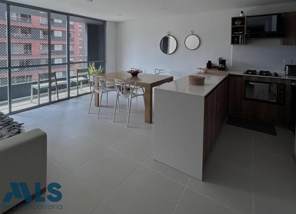 Apartamento en venta en Ciudad del Rio, Poblado, Medellín — foto 1 de 12