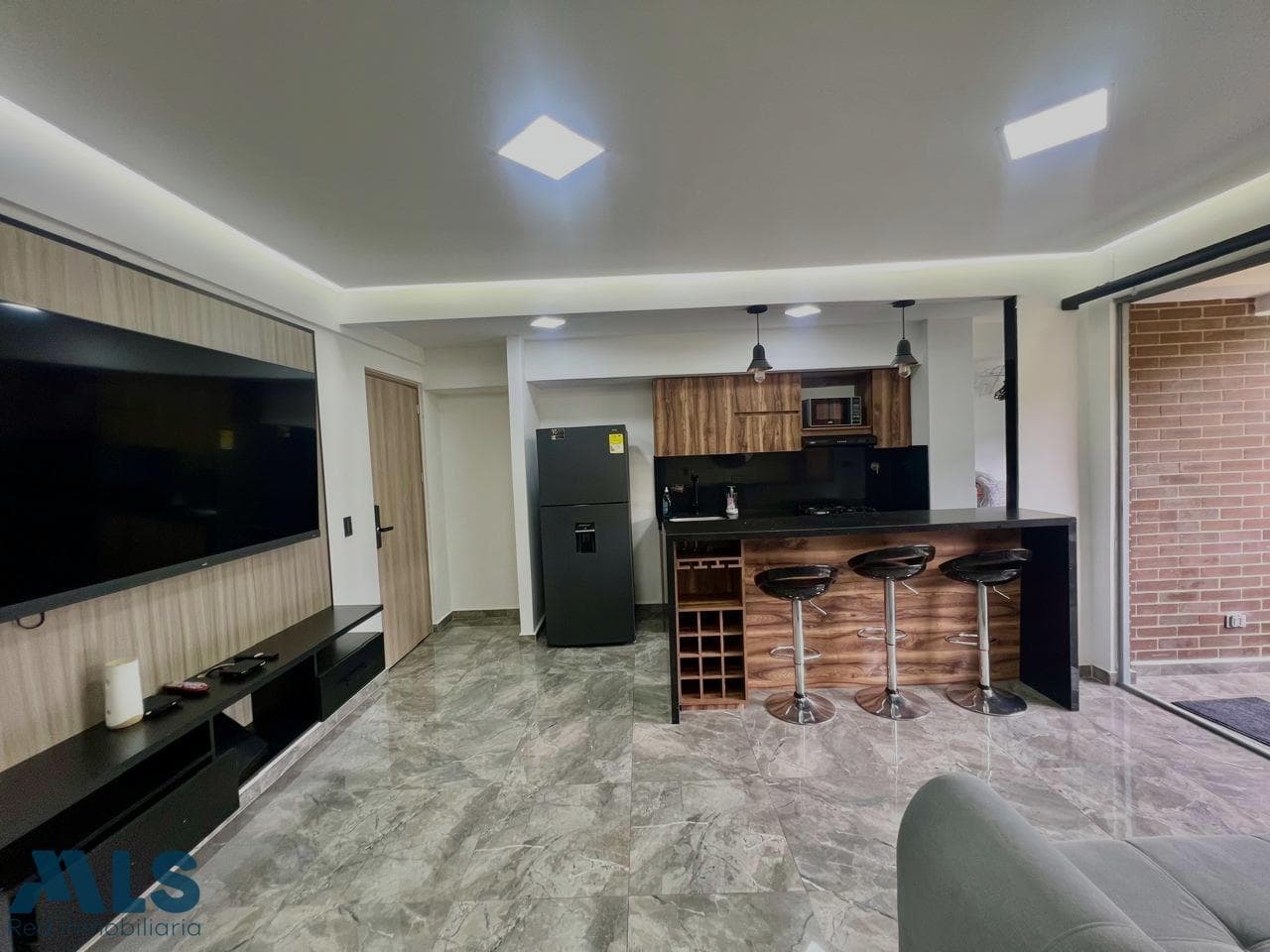 Apartamento en venta en Amazonía, Norte, Bello — foto 1 de 18
