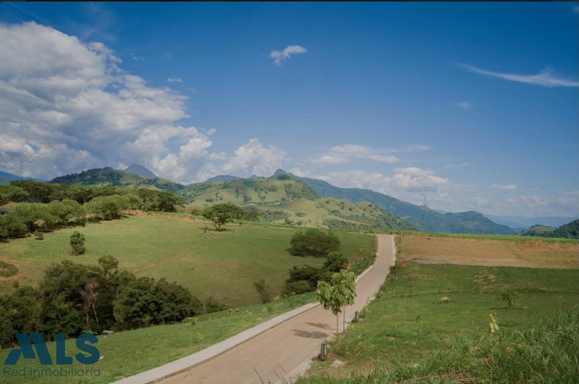 Lote Residencial en venta en C. Bolombolo, Otras Zonas — foto 1 de 10