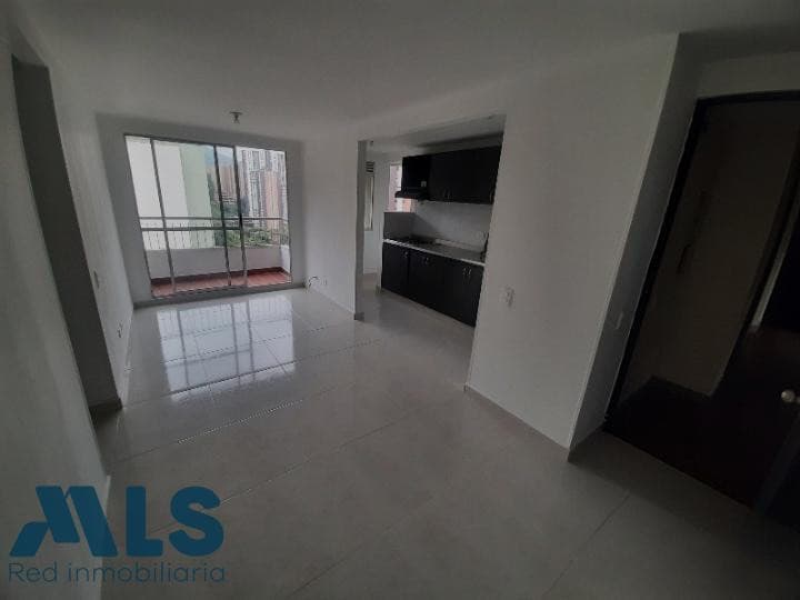 Apartamento en venta en Rodeo Alto, Belén Guayabal, Medellín — foto 1 de 15