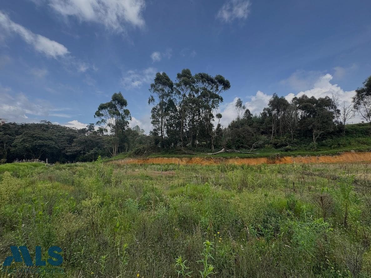 Lote Residencial en venta en V. Pantanillo (Envigado), Aburra Sur — foto 1 de 8