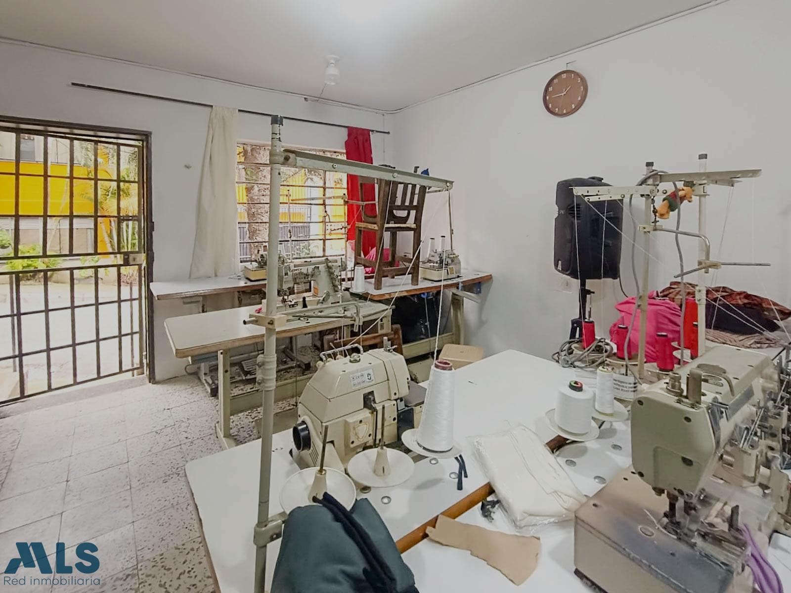 Casa en venta en San Javier Nº 2, Occidente, Medellín — foto 1 de 11