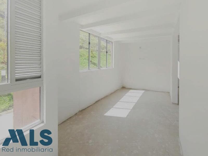 Apartamento en venta en V. Primavera, Aburra Sur, Caldas — foto 1 de 8