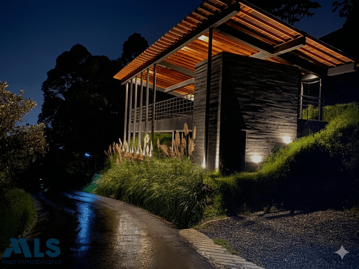 Lote Residencial en venta en Loma Del Escobero, Aburra Sur, Envigado — foto 1 de 9