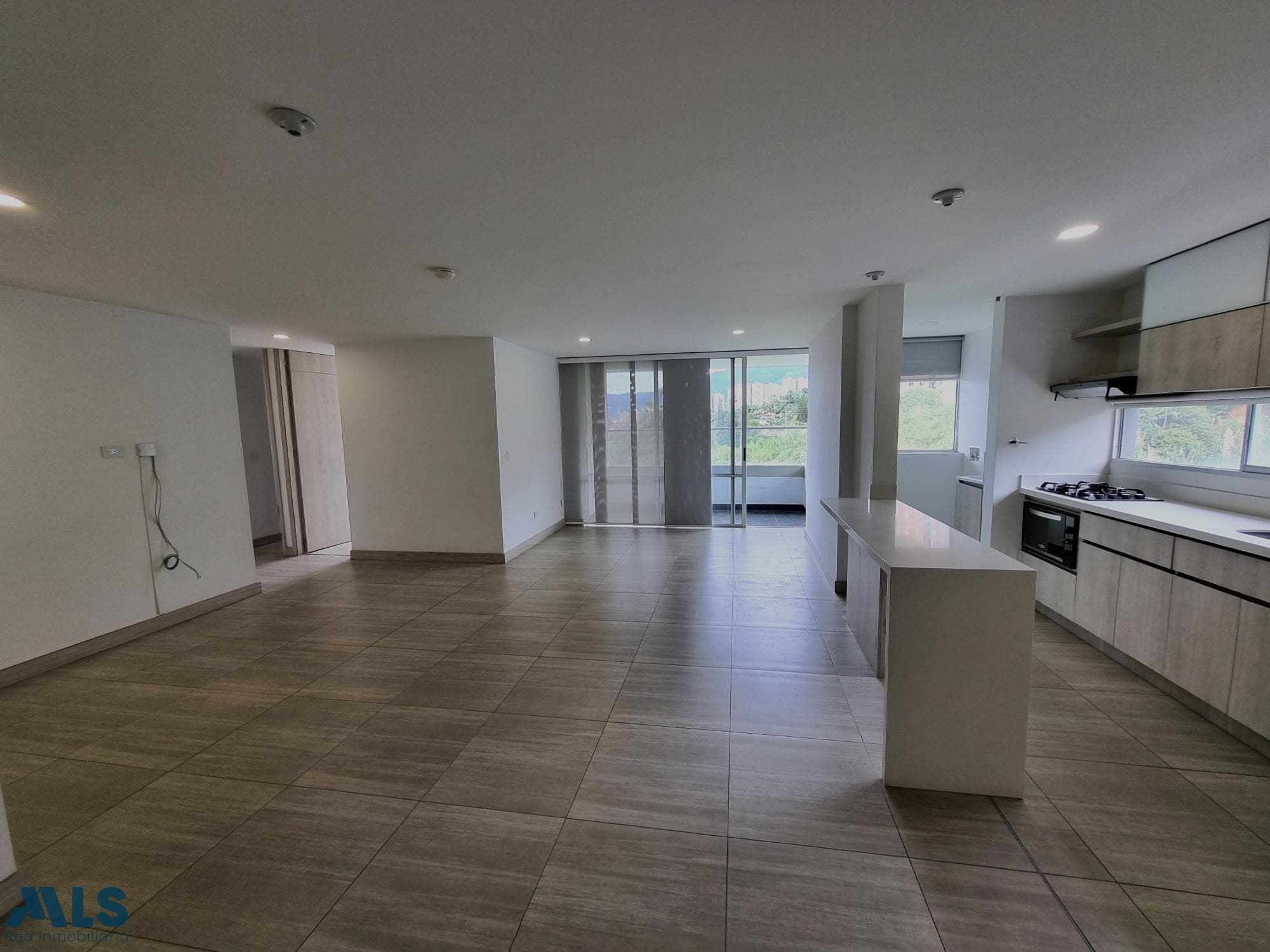 Apartamento en venta en El Carmelo, Aburra Sur, Sabaneta — foto 1 de 24