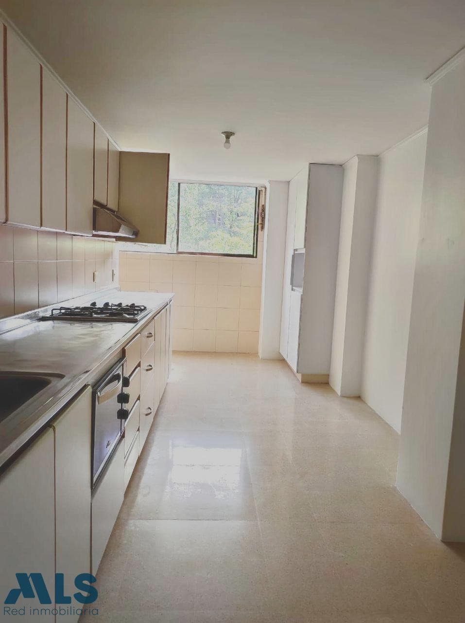 Apartamento en venta en Las Palmas, Poblado, Medellín — foto 1 de 13