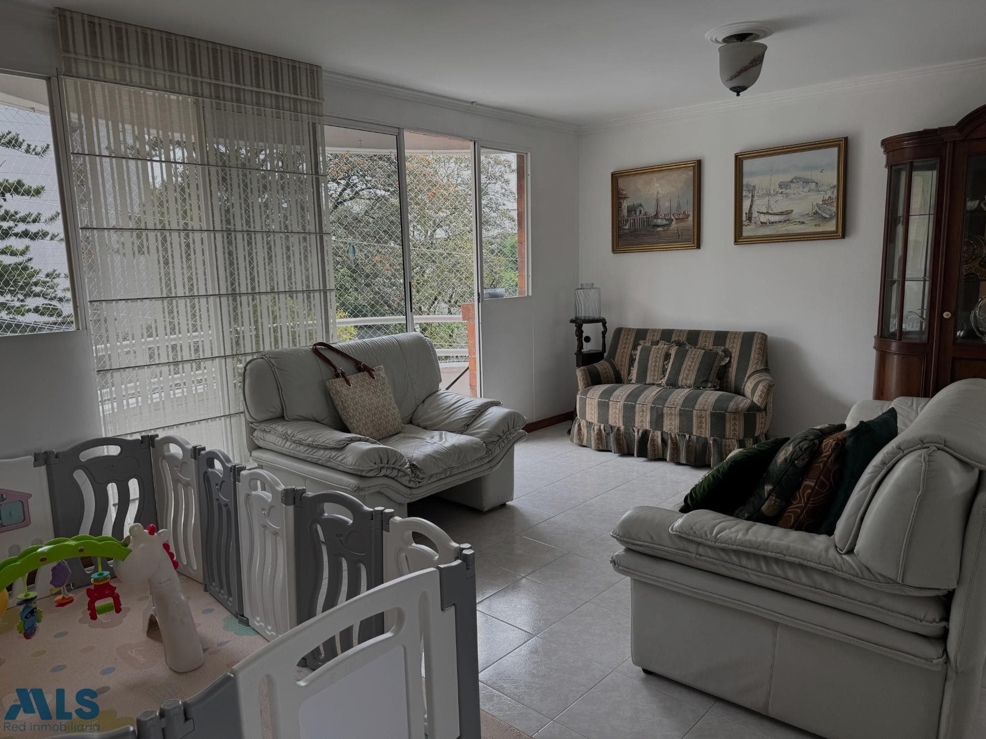 Apartamento en venta en El Poblado, Medellín — foto 1 de 19