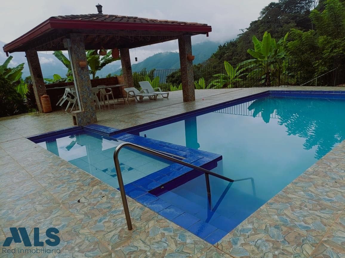 Finca Recreativa en venta en La Delgadita, Otras Zonas, Amagá — foto 1 de 25